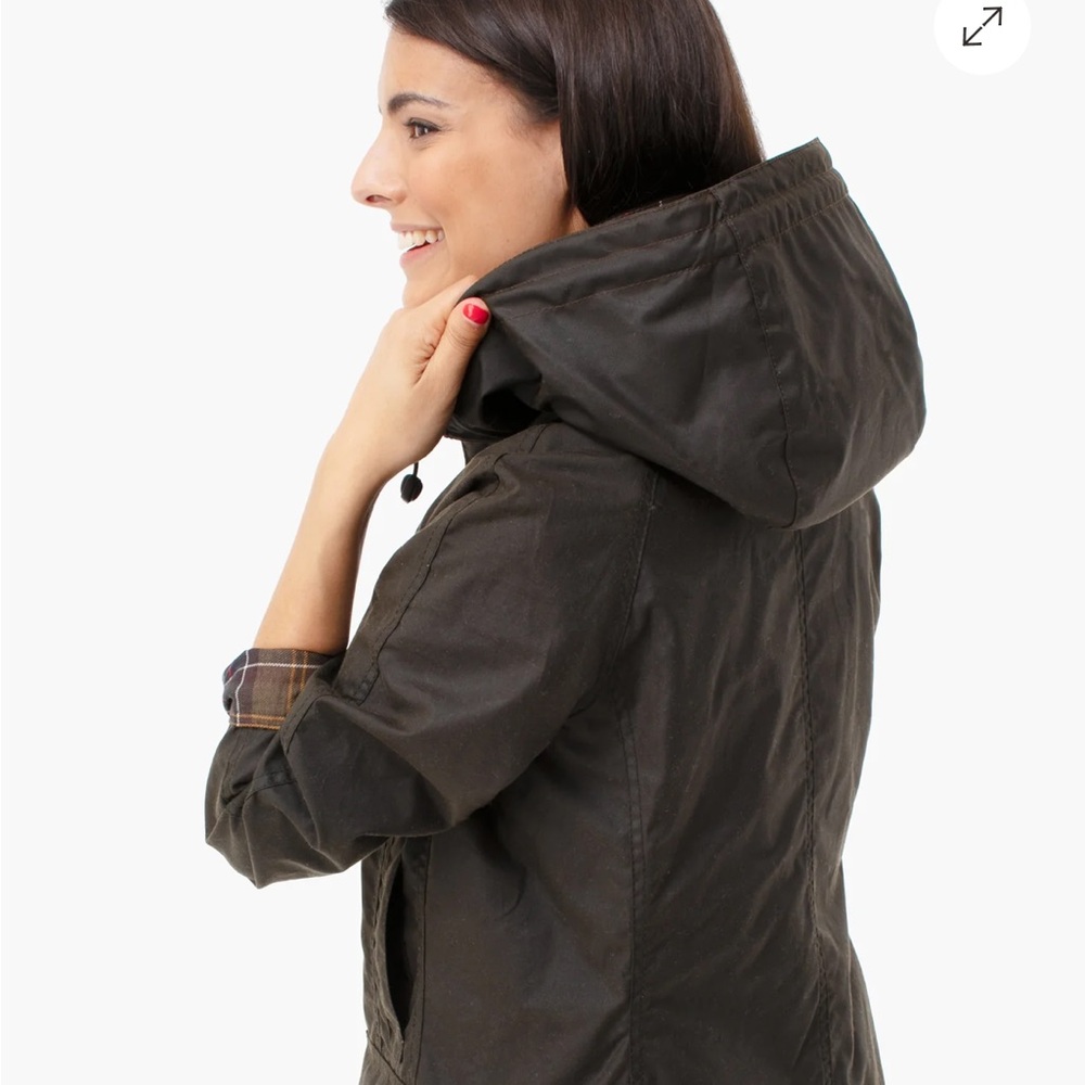 NWT - Classic Barbour sylkoil olive hood